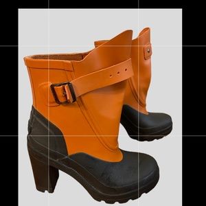 Stylish Orange and Black Women's Boots